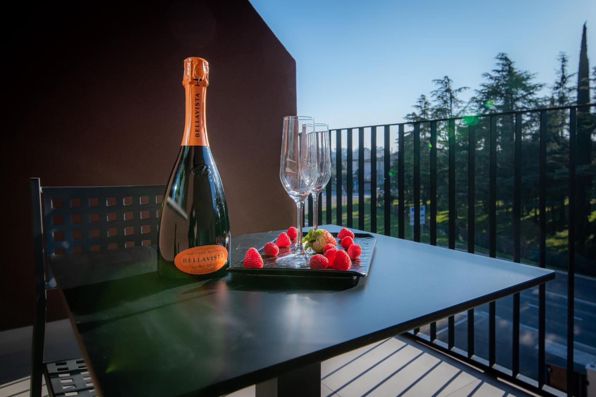 Ile Hotel Πεσκιέρα ντελ Γκάρντα Εξωτερικό φωτογραφία