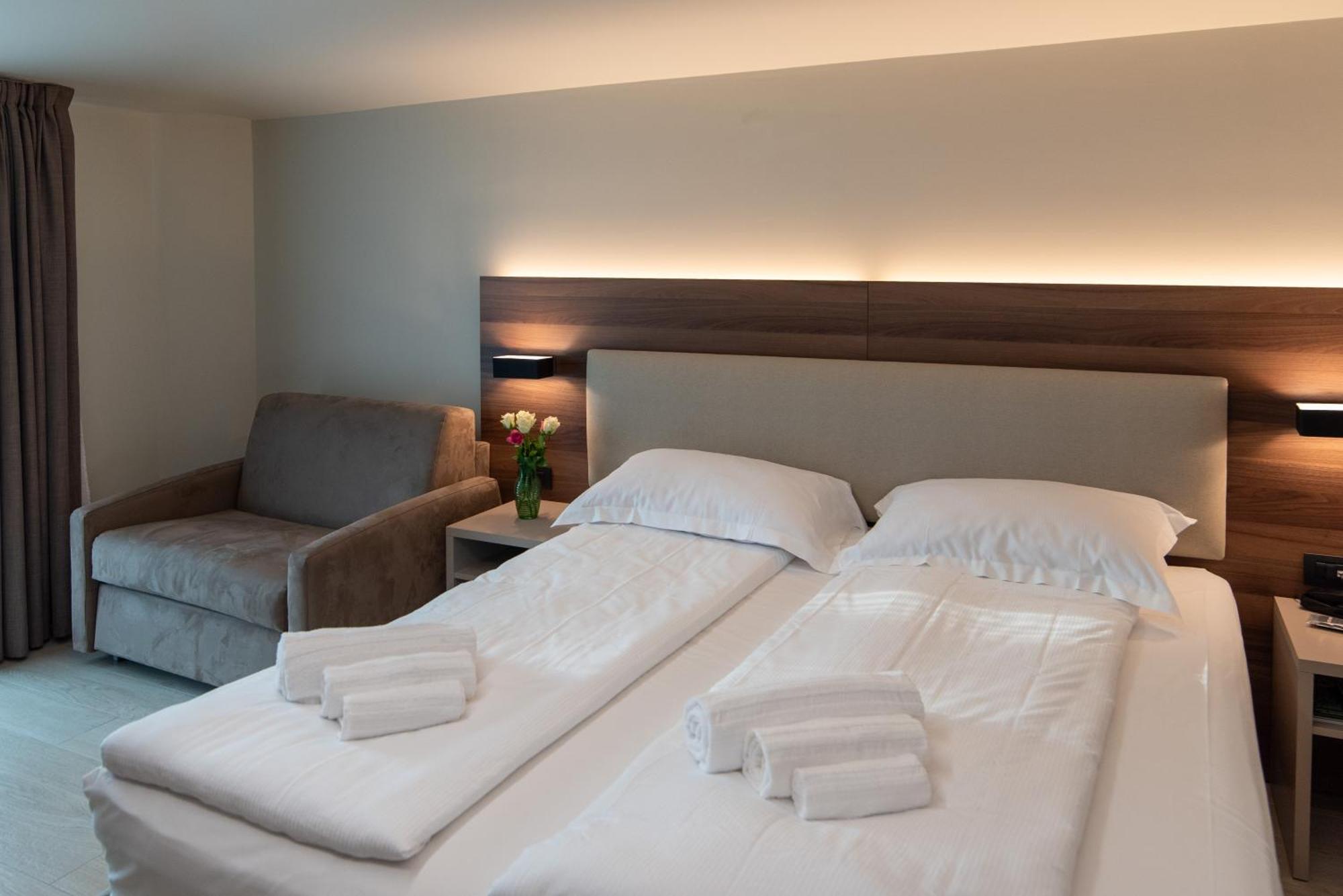 Ile Hotel Πεσκιέρα ντελ Γκάρντα Εξωτερικό φωτογραφία