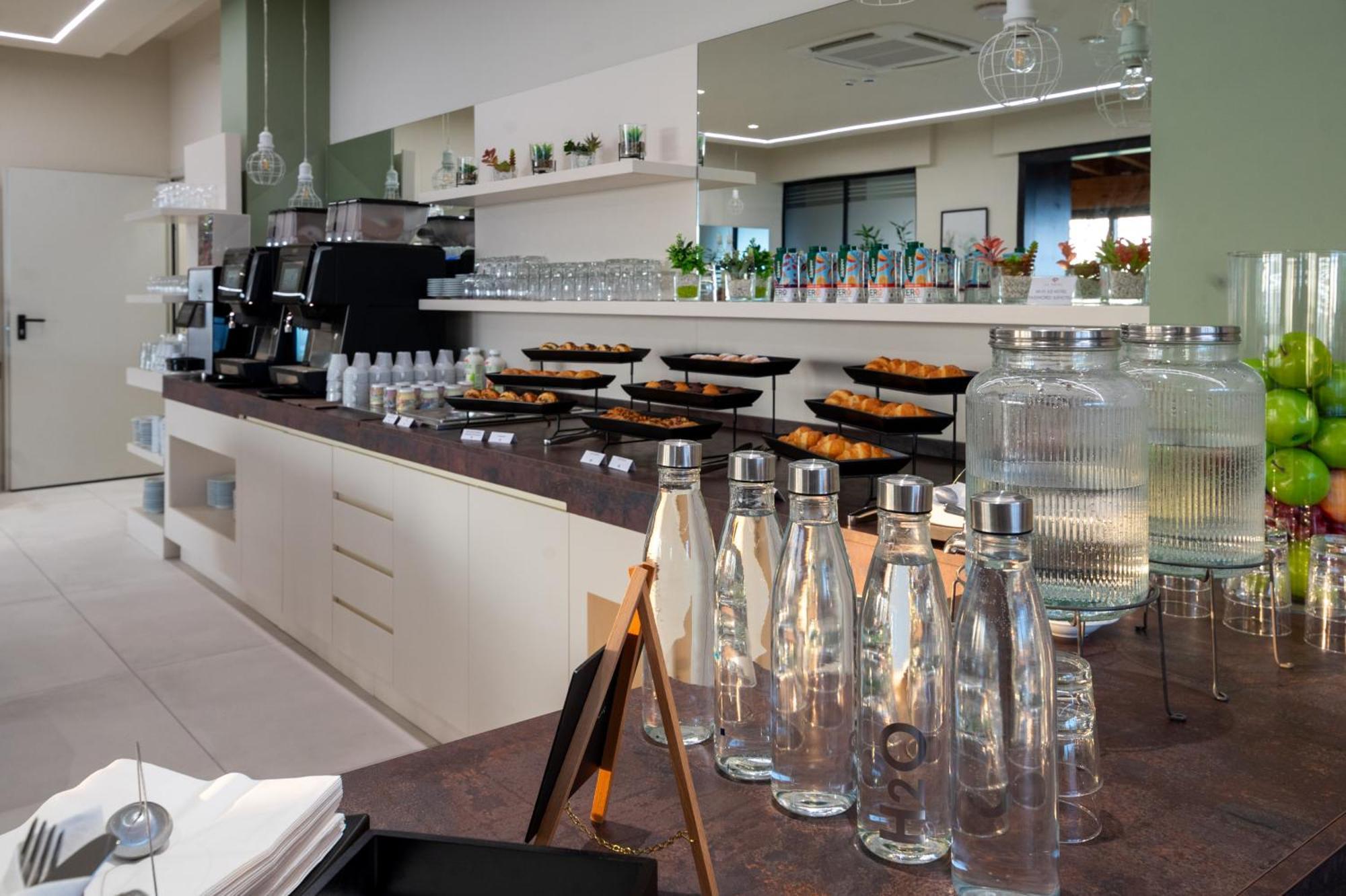 Ile Hotel Πεσκιέρα ντελ Γκάρντα Εξωτερικό φωτογραφία